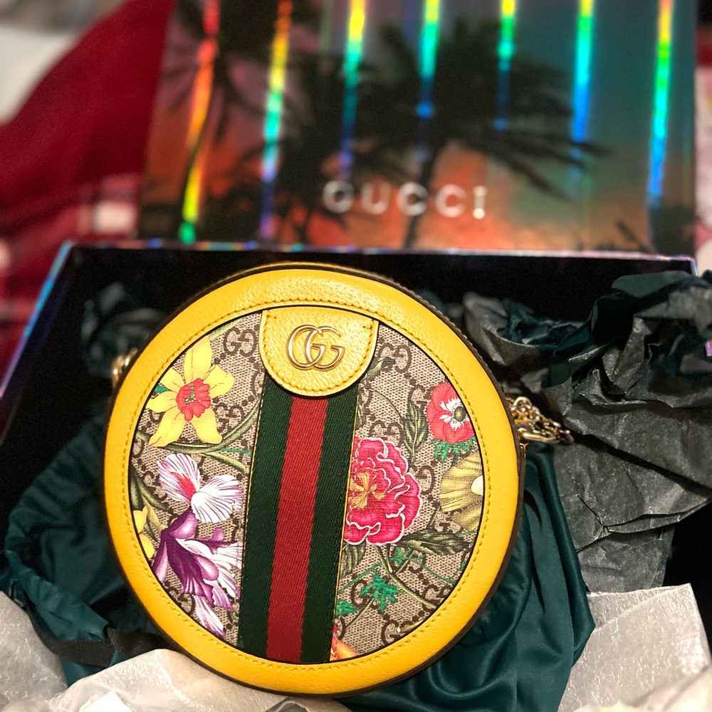 Flora Ophidia Mini Round Shoulder Bag